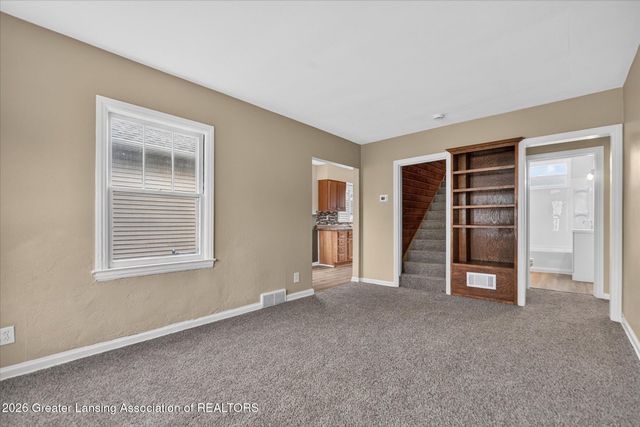 1919 Harding Avenue, Lansing, MI 48910