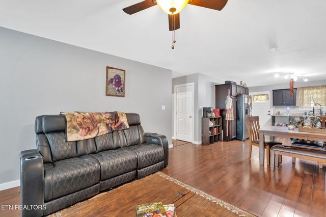 487 Kearney Rd, New Market, TN 37820