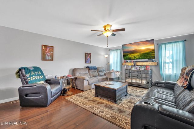 487 Kearney Rd, New Market, TN 37820