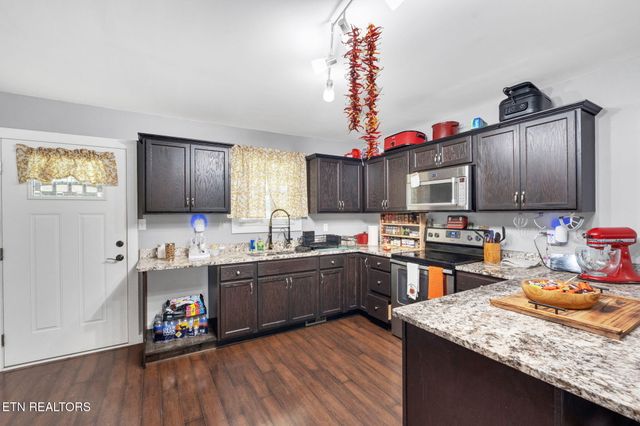 487 Kearney Rd, New Market, TN 37820