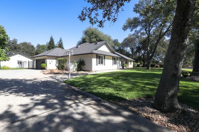 6639 Riata Drive, Redding, CA 96002