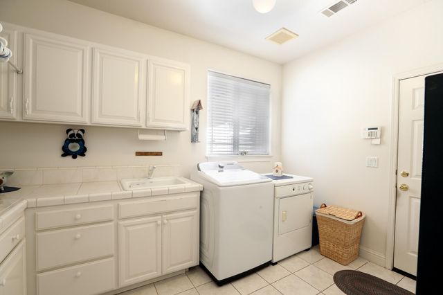 6639 Riata Drive, Redding, CA 96002