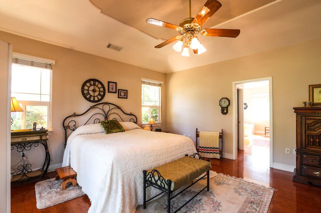 6639 Riata Drive, Redding, CA 96002