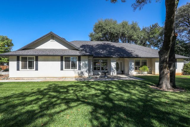 6639 Riata Drive, Redding, CA 96002