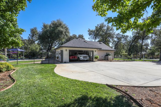 6639 Riata Drive, Redding, CA 96002