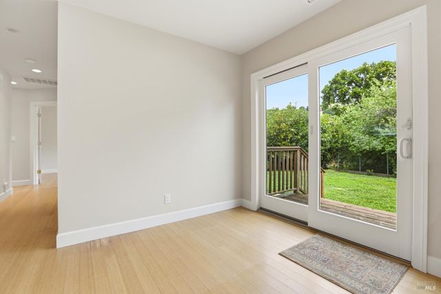 2166 5th Ave, San Rafael, CA 94901