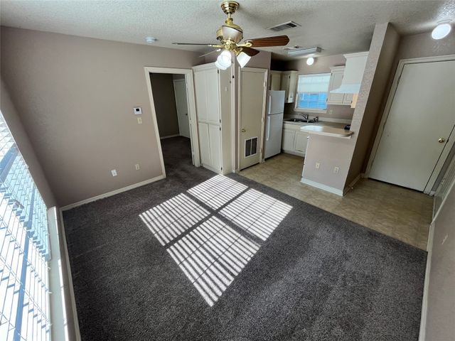 219 Bryan Street 100, Denton, TX 76201