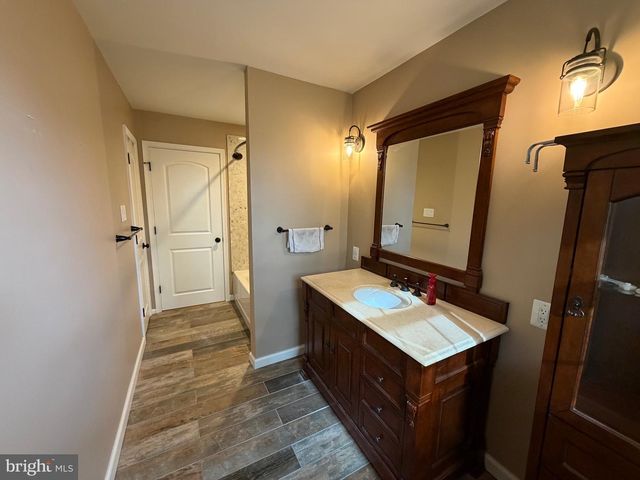 15 OLD TOLL BRIDGE RD, Pennsville, NJ 08070