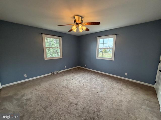 15 OLD TOLL BRIDGE RD, Pennsville, NJ 08070