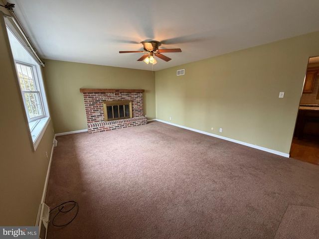 15 OLD TOLL BRIDGE RD, Pennsville, NJ 08070