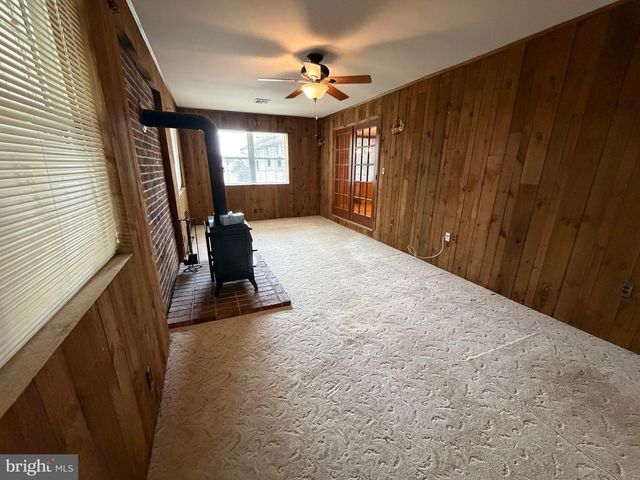 15 OLD TOLL BRIDGE RD, Pennsville, NJ 08070