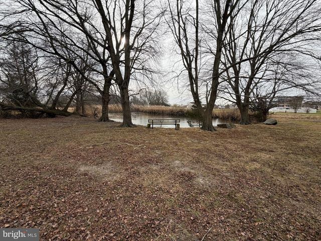 15 OLD TOLL BRIDGE RD, Pennsville, NJ 08070