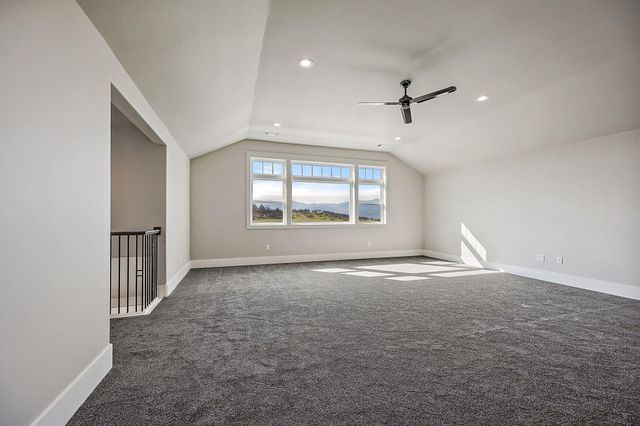 4137 Shamrock Drive, Medford, OR 97504