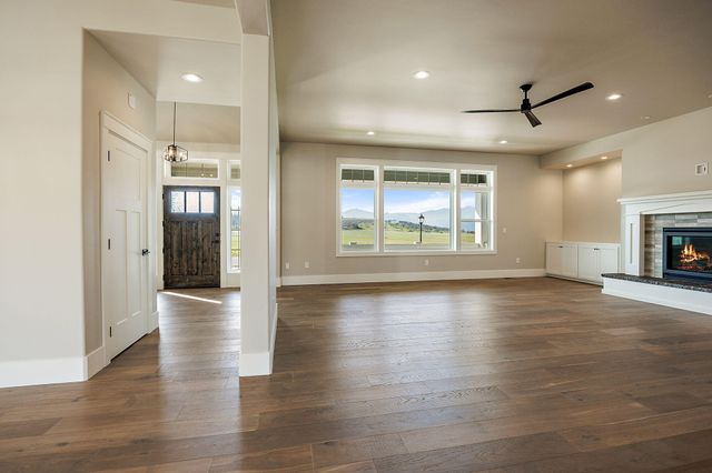 4137 Shamrock Drive, Medford, OR 97504