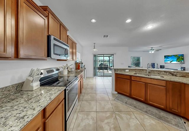 10012 NEWMINSTER LOOP, Ruskin, FL 33573