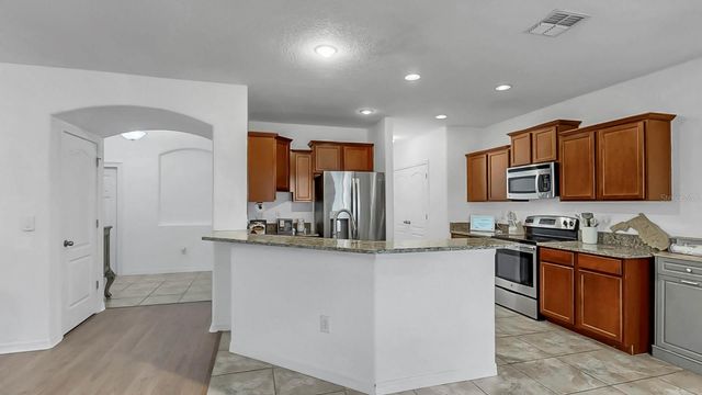 10012 NEWMINSTER LOOP, Ruskin, FL 33573