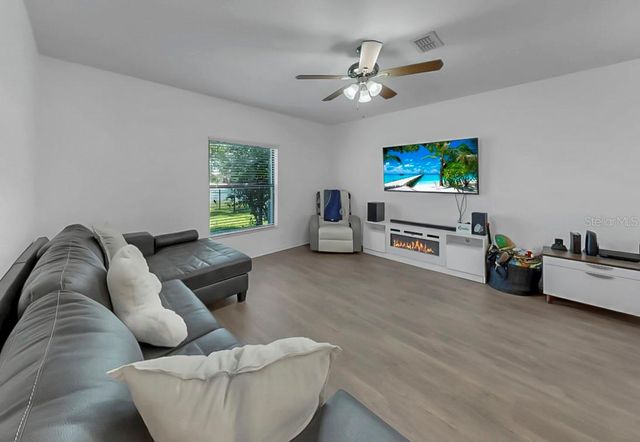 10012 NEWMINSTER LOOP, Ruskin, FL 33573