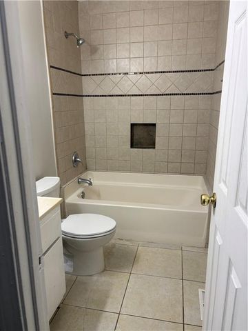 657 Utoy Court, Jonesboro, GA 30238