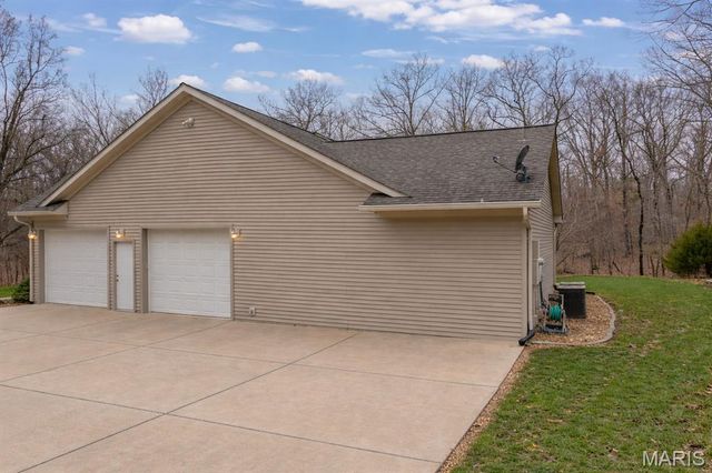 554 Lorraine Creek Drive, Innsbrook, MO 63390