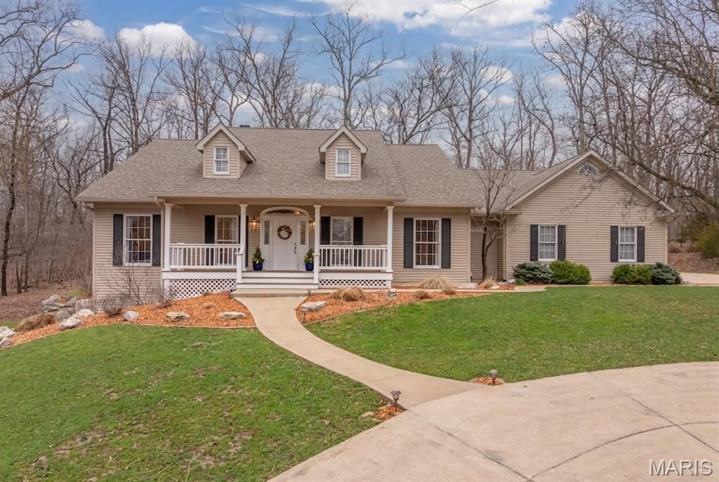 554 Lorraine Creek Drive, Innsbrook, MO 63390