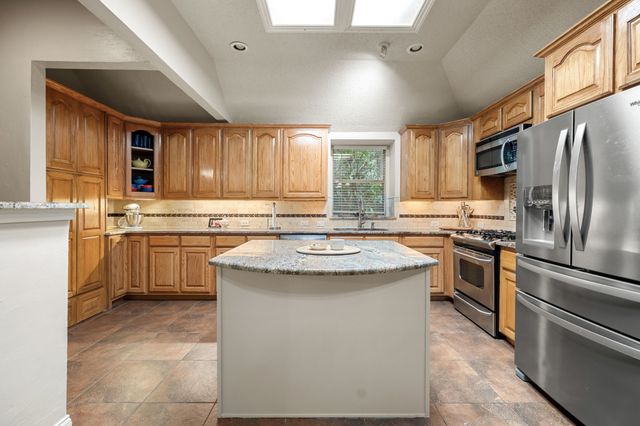 400 Watters Crossing Court, Allen, TX 75013