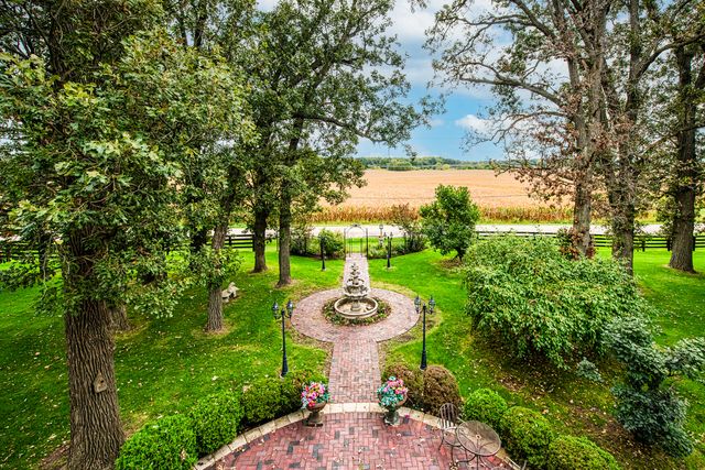6715 Meyer Road, Marengo, IL 60152