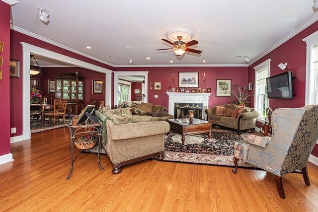 6715 Meyer Road, Marengo, IL 60152