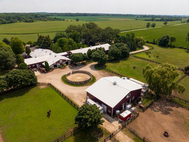 6715 Meyer Road, Marengo, IL 60152