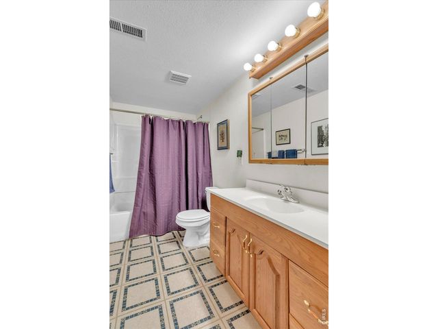 307 E Michigan Ave, Berthoud, CO 80513
