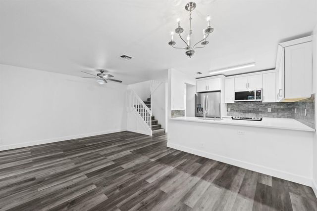 822 Crystal Lake Drive 822, Deerfield Beach, FL 33064