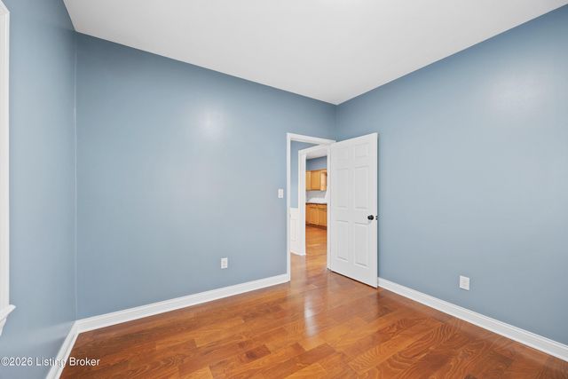 1216 Bicknell Ave, Louisville, KY 40215