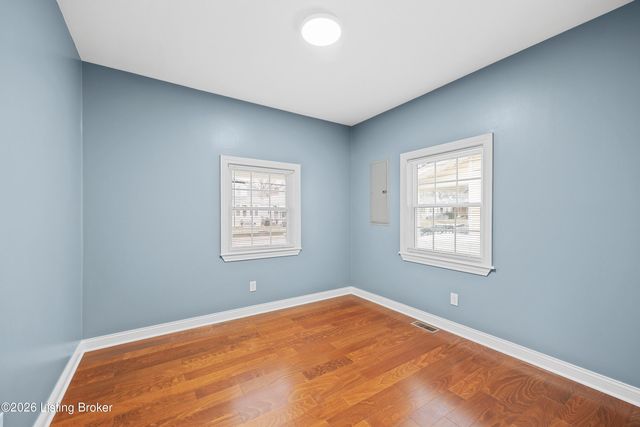 1216 Bicknell Ave, Louisville, KY 40215