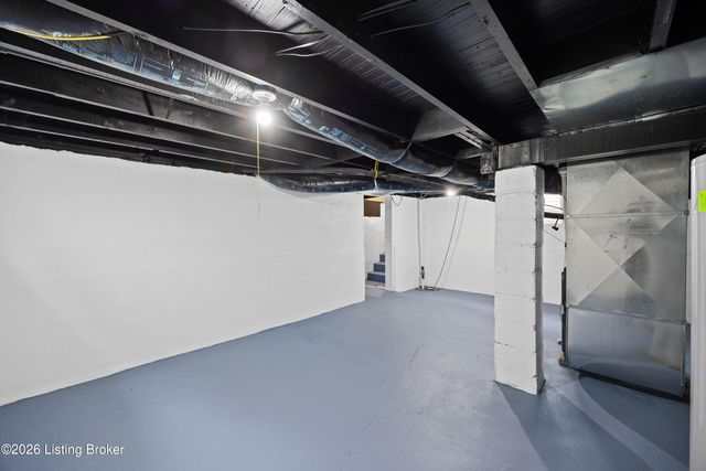 1216 Bicknell Ave, Louisville, KY 40215