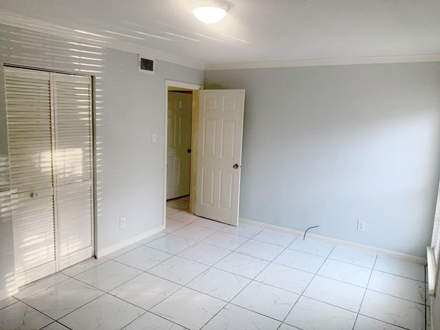 5550 N Braeswood Boulevard 148, Houston, TX 77096