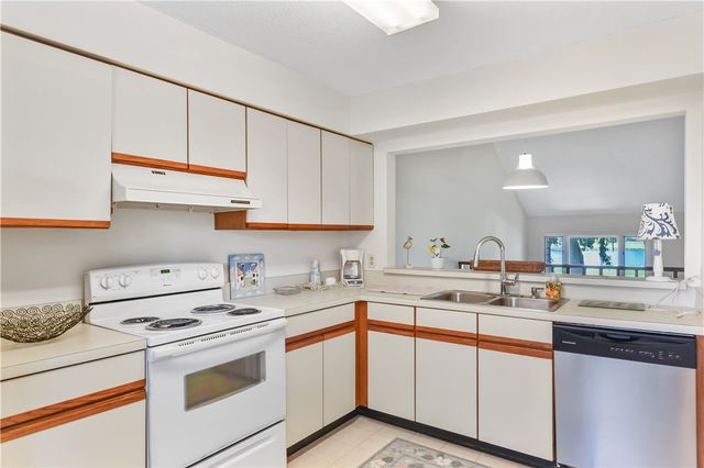 259 Moss Oak Lane, St Simons Island, GA 31522