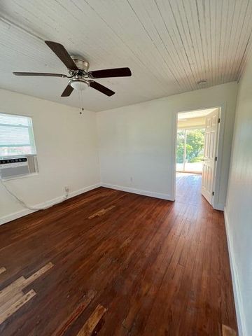 1709 Mercer Avenue, West Palm Beach, FL 33401