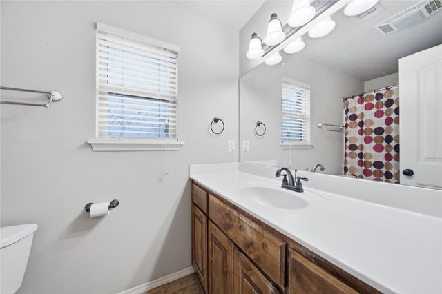 8409 N 77 East Avenue, Owasso, OK 74055