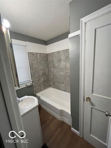 3304 N Harding Street, Indianapolis, IN 46208