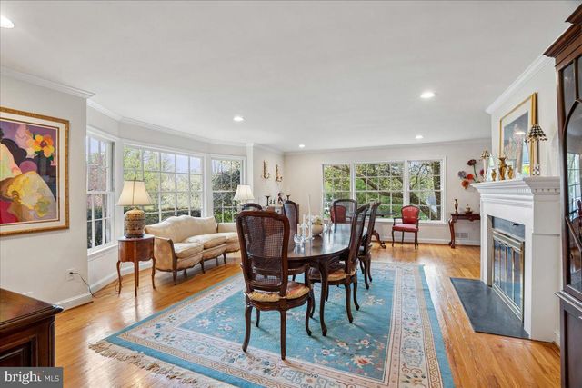 10810 BURBANK DR, Potomac, MD 20854