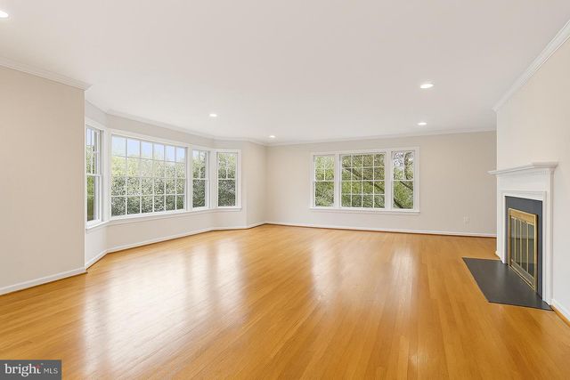 10810 BURBANK DR, Potomac, MD 20854