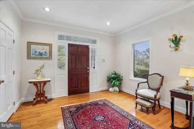 10810 BURBANK DR, Potomac, MD 20854