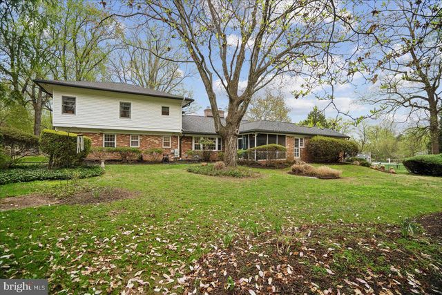10810 BURBANK DR, Potomac, MD 20854