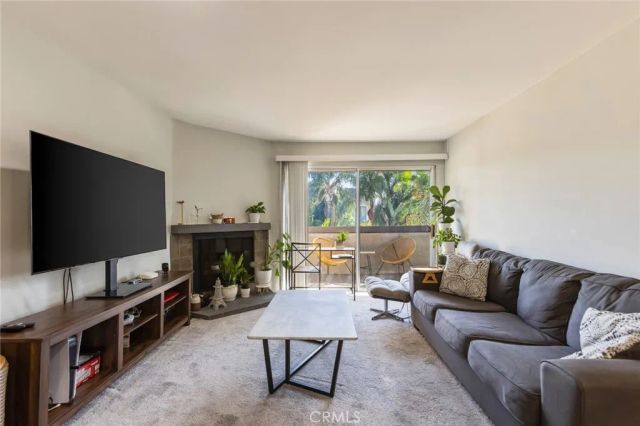 20253 Keswick, Winnetka, CA 91306