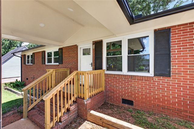 815 Winston Avenue, Anderson, SC 29624