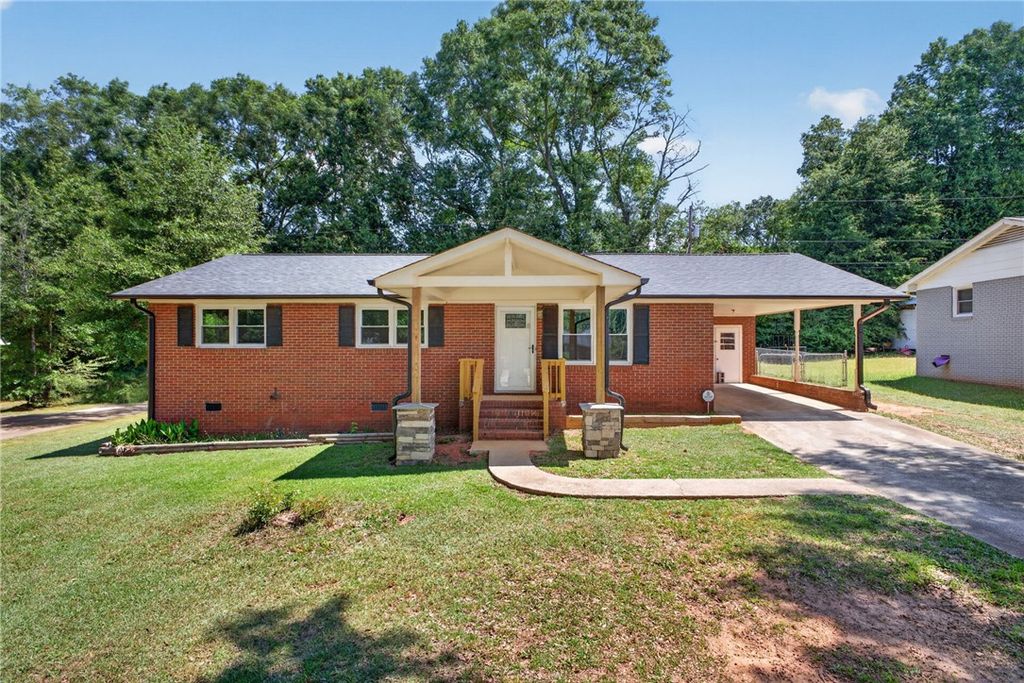 815 Winston Avenue, Anderson, SC 29624