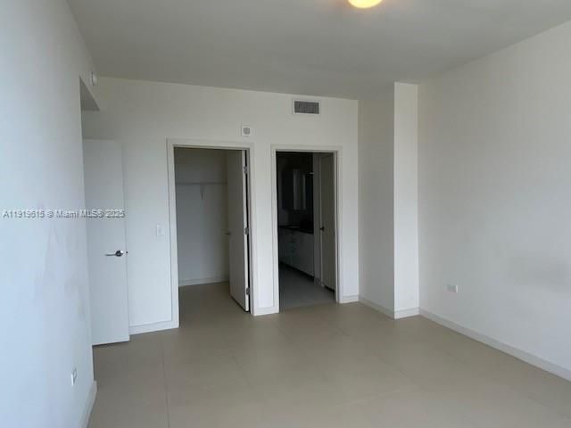 999 SW 1 AV 3214, Miami, FL 33130