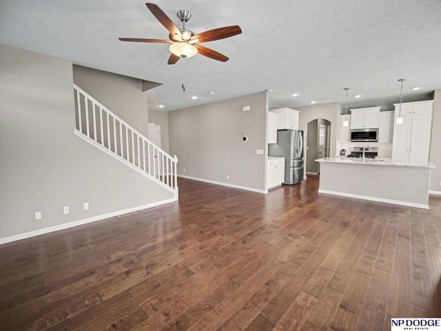 16911 Cary Street, Omaha, NE 68136