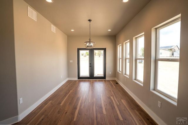 999 Charlo Dr, Pueblo, CO 81007