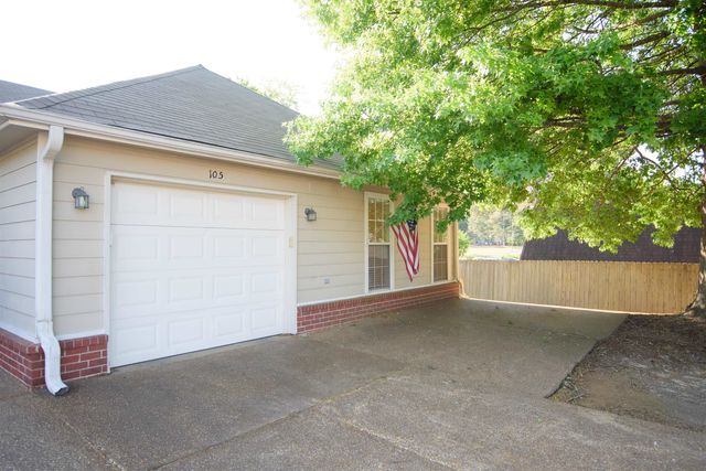 105 CENTER SPRINGS DR, Collierville, TN 38017