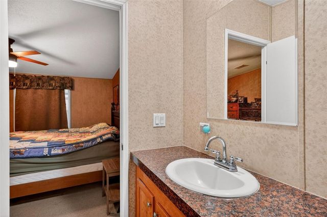 9450 NE 306TH COURT, Fort Mc Coy, FL 32134